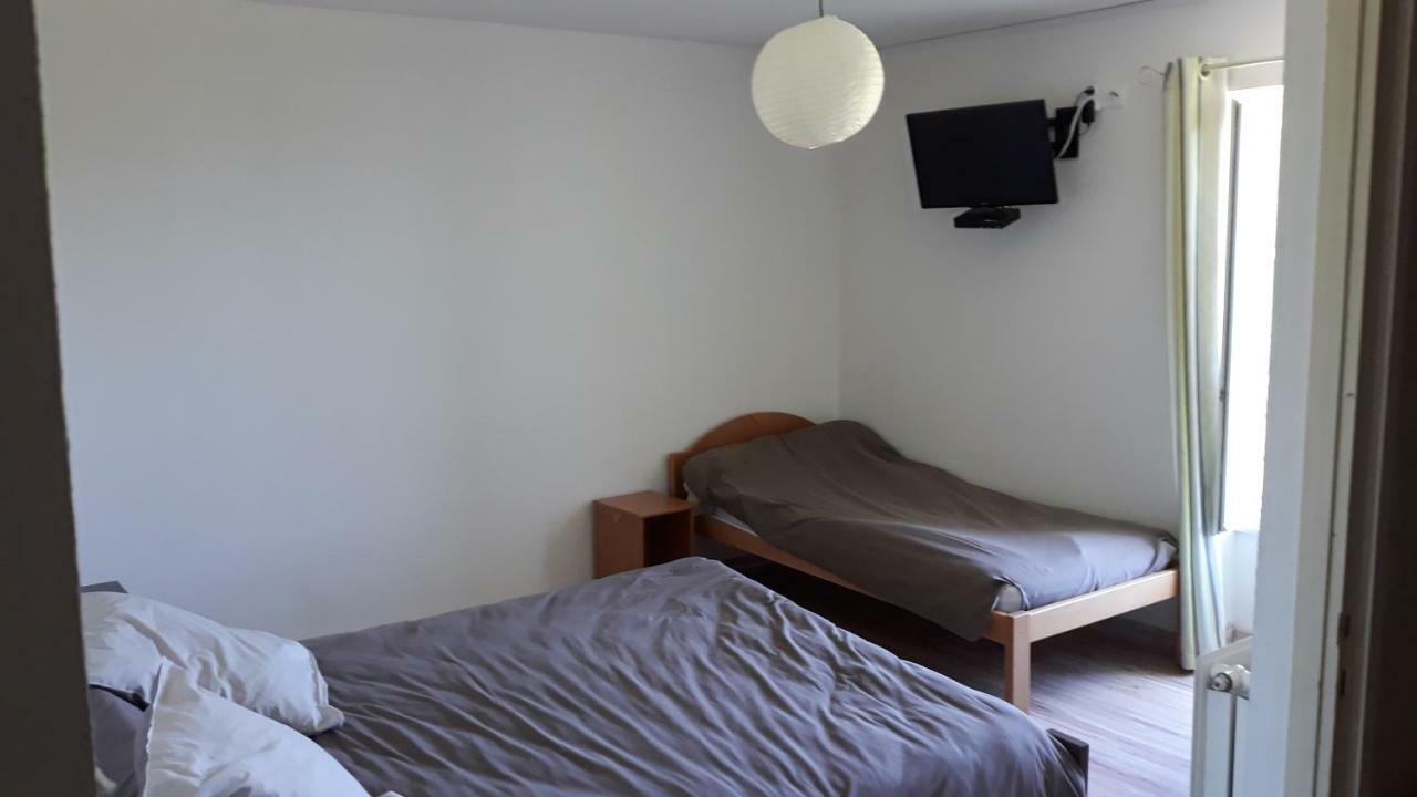 Maison De La Monne Olloix Luaran gambar